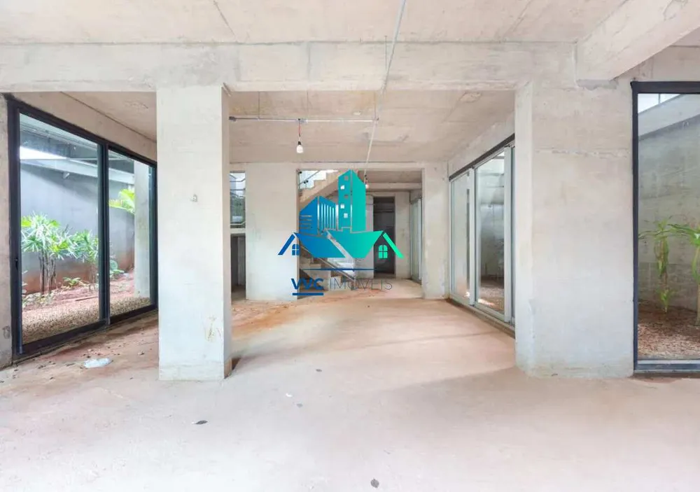 Loja-Salão, 389 m² - Foto 1