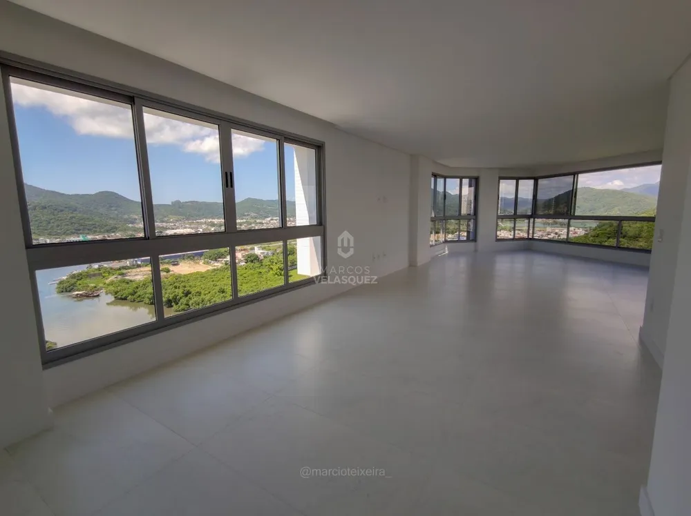 Apartamento, 4 quartos, 155 m² - Foto 2