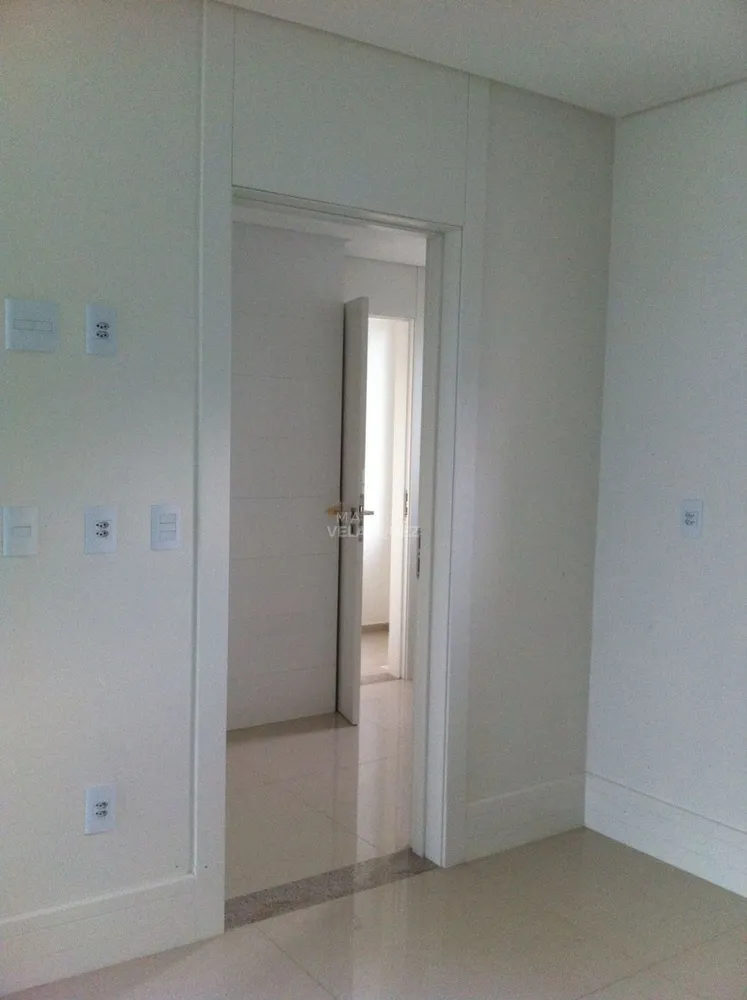 Apartamento, 4 quartos, 161 m² - Foto 3