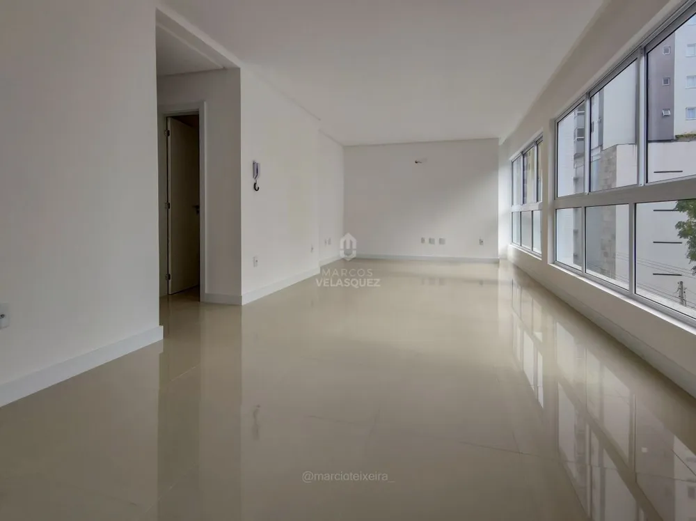 Apartamento, 3 quartos, 208 m² - Foto 4