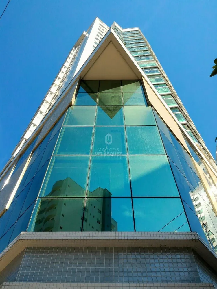 Apartamento, 3 quartos, 131 m² - Foto 1