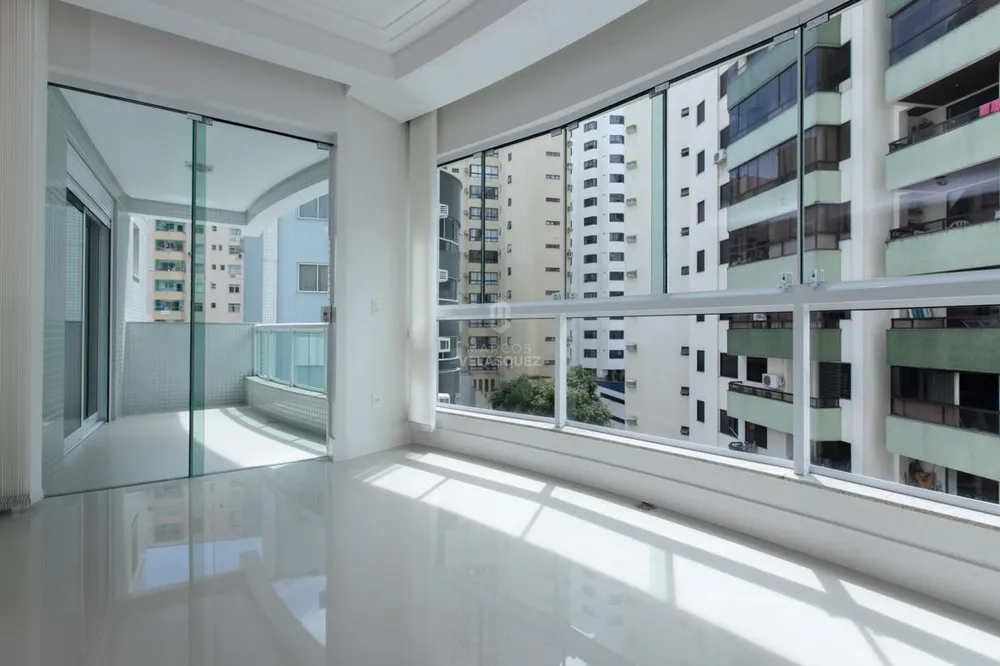 Apartamento, 3 quartos, 193 m² - Foto 4