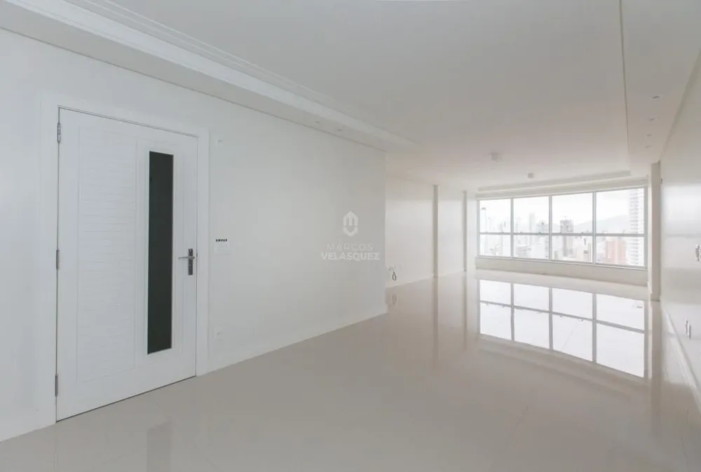 Apartamento, 3 quartos, 142 m² - Foto 4