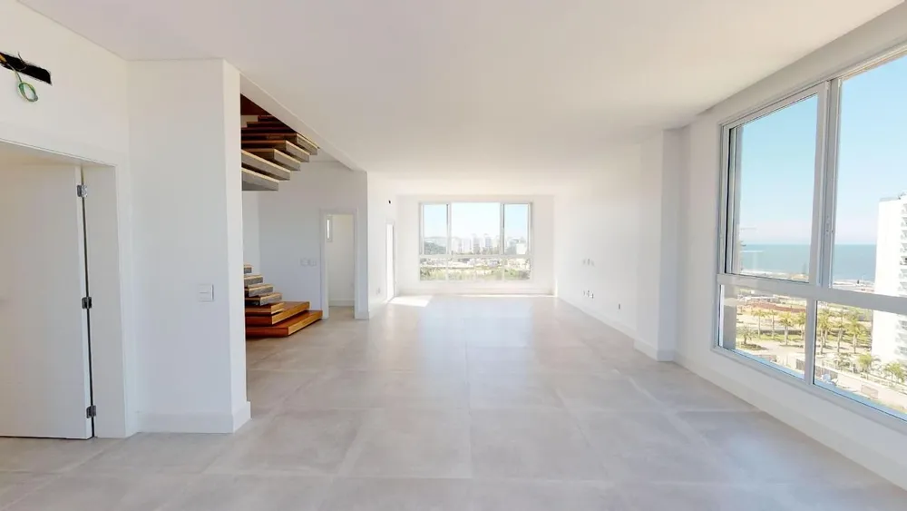 Cobertura, 3 quartos, 265 m² - Foto 2