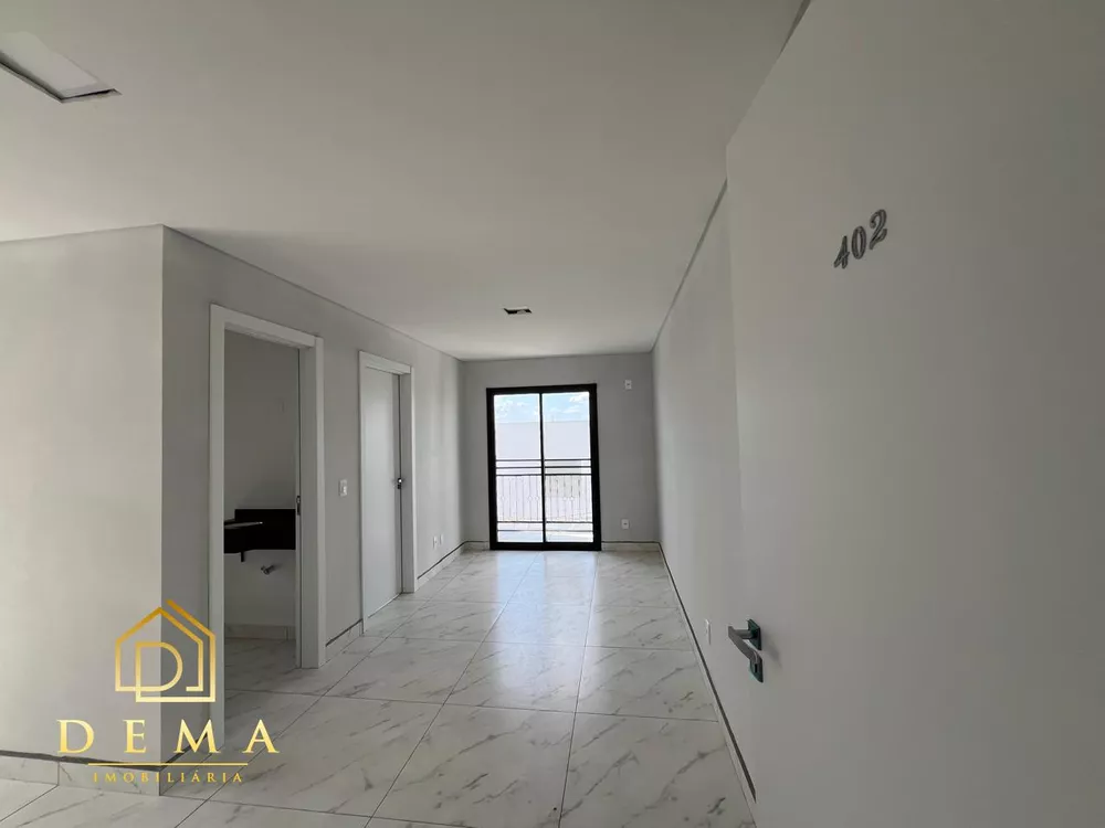 Apartamento à venda com 1 quarto, 38m² - Foto 1