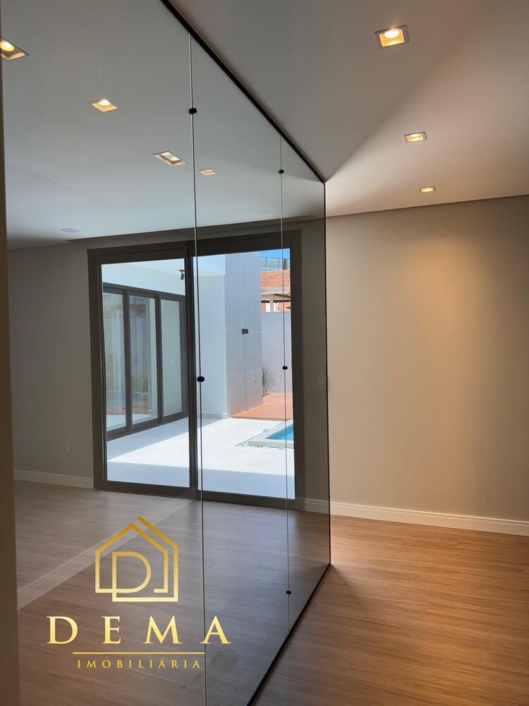 Casa à venda com 1 quarto, 172m² - Foto 3