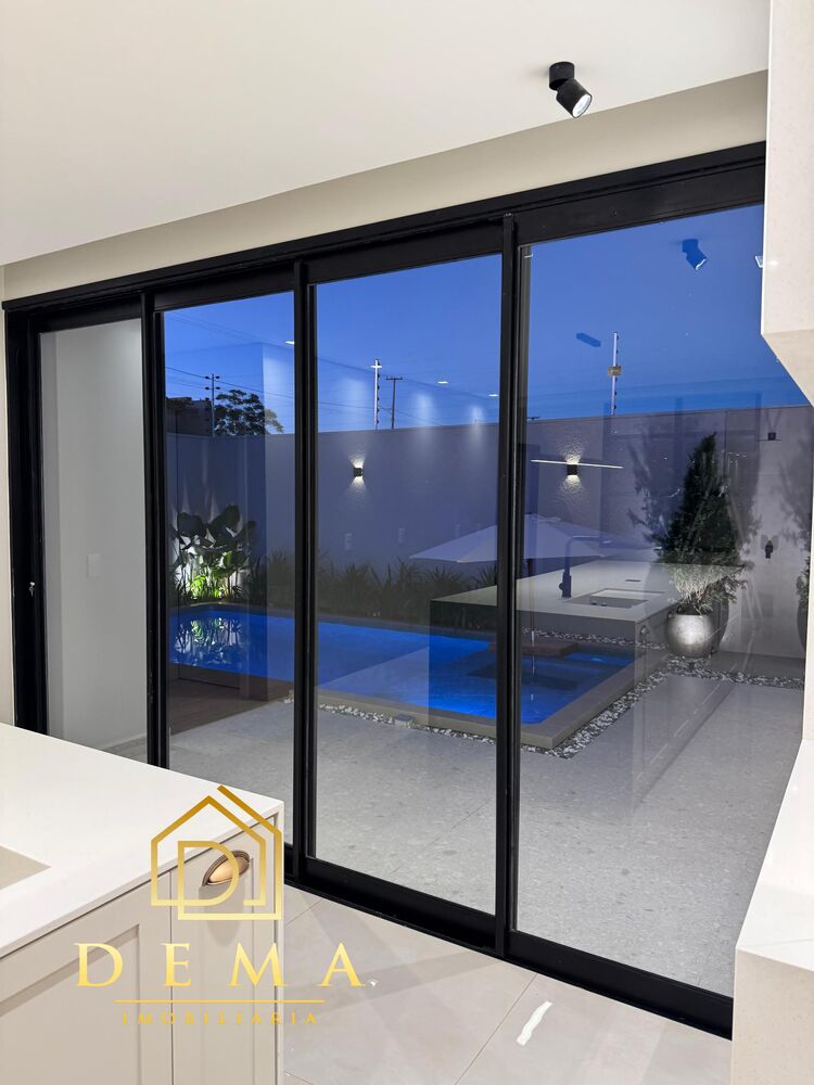 Casa à venda com 1 quarto, 172m² - Foto 11