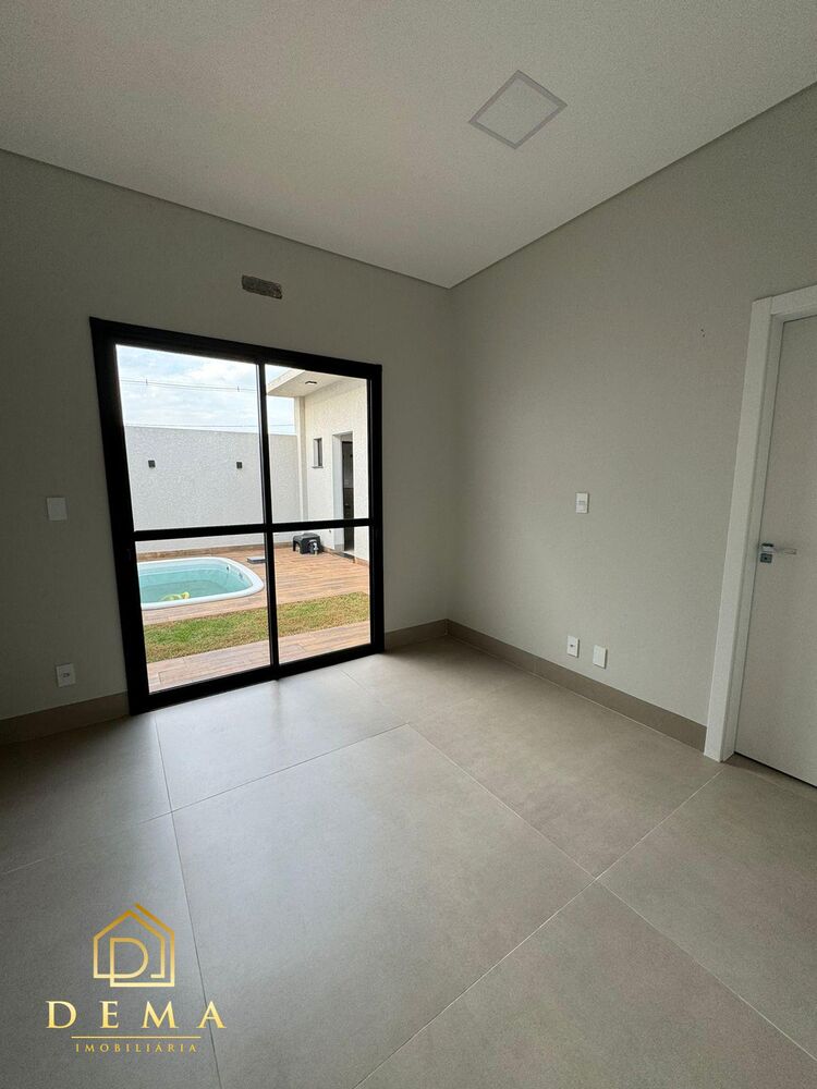 Casa à venda com 2 quartos, 130m² - Foto 10