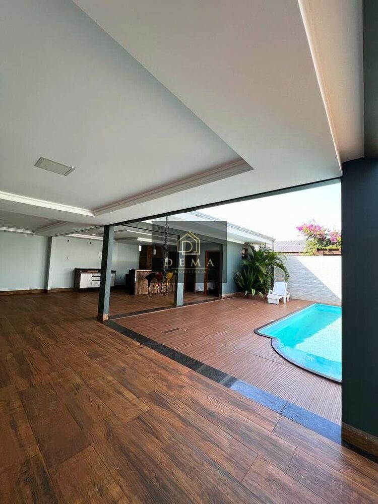 Casa à venda com 2 quartos, 81m² - Foto 7