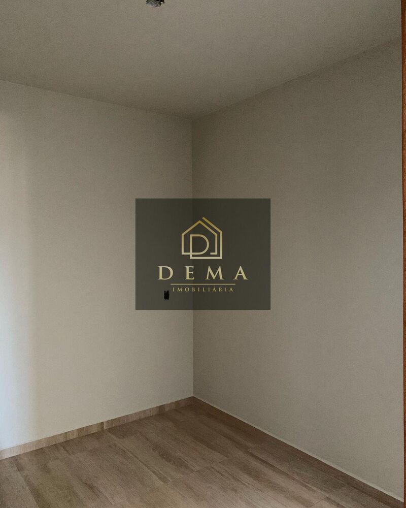 Casa à venda com 1 quarto, 58m² - Foto 4