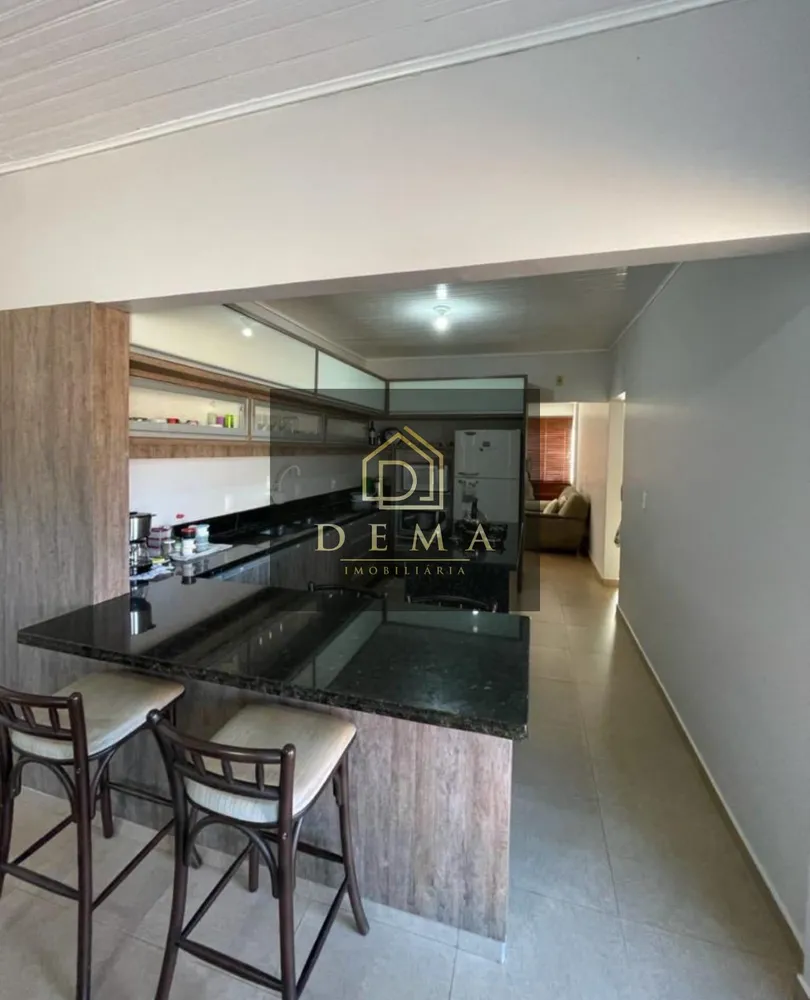 Casa, 2 quartos, 200 m² - Foto 9