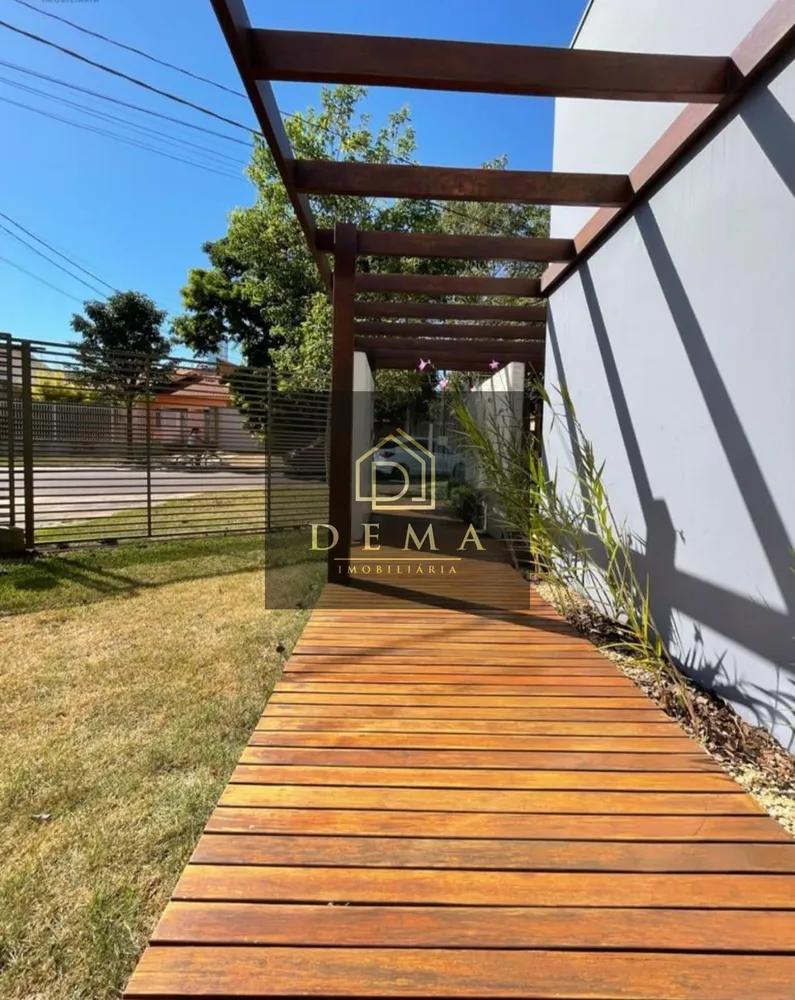 Casa, 2 quartos, 200 m² - Foto 1