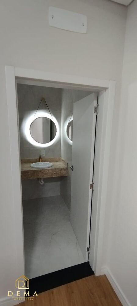 Casa à venda com 2 quartos, 115m² - Foto 31