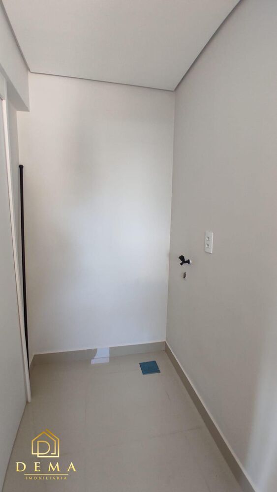 Apartamento à venda com 2 quartos, 127m² - Foto 28