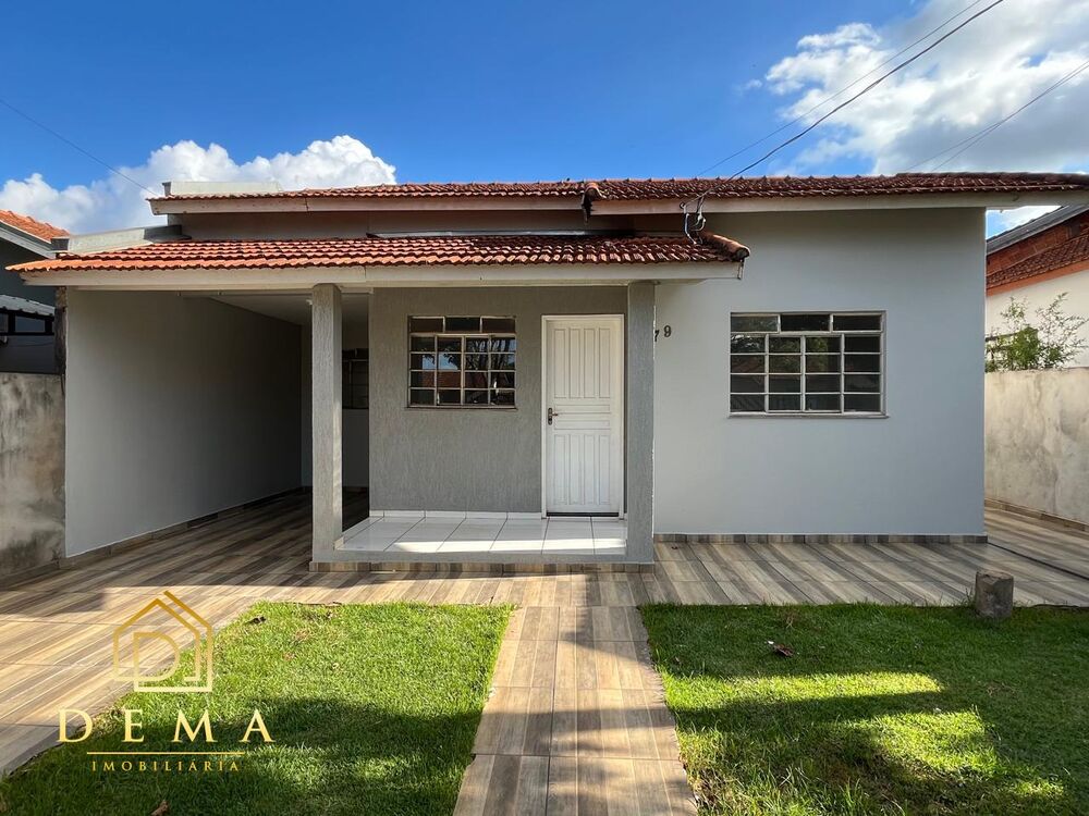 Casa à venda com 2 quartos, 84m² - Foto 1
