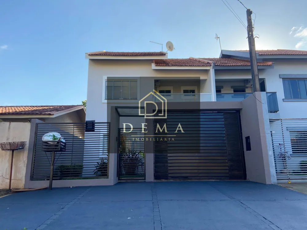 Sobrado, 2 quartos, 174 m² - Foto 1