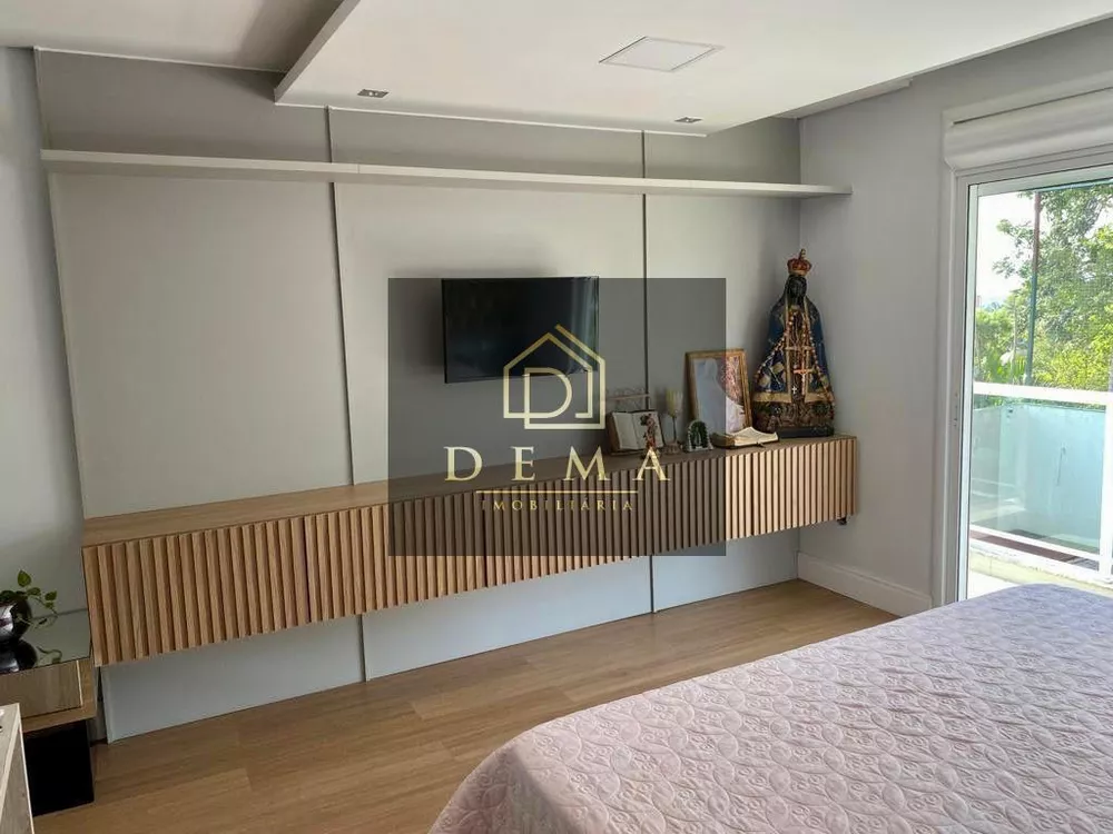 Apartamento à venda com 1 quarto, 220m² - Foto 4