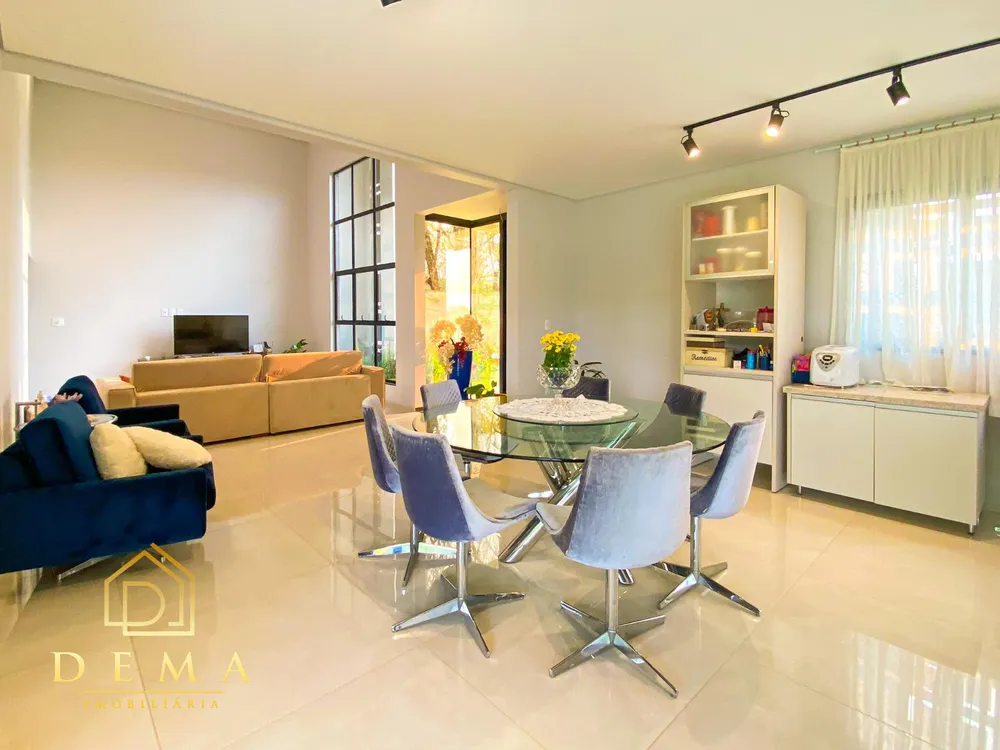 Casa, 3 quartos, 246 m² - Foto 7