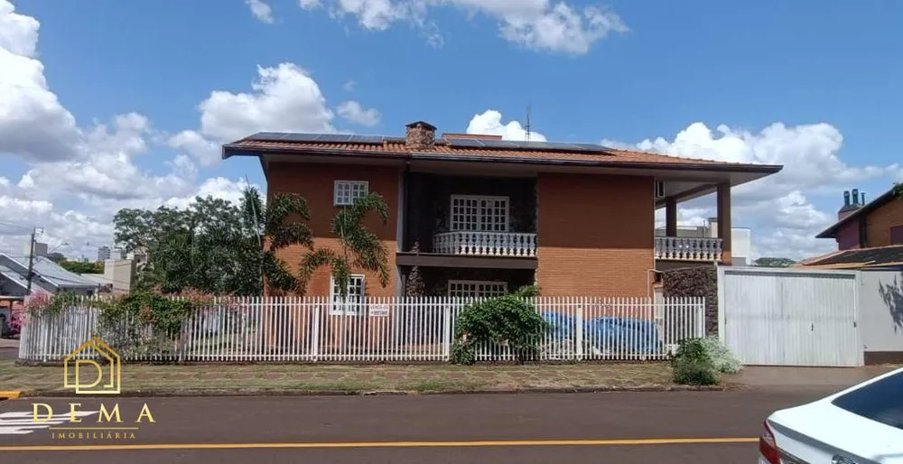 Casa, 301 m² - Foto 1