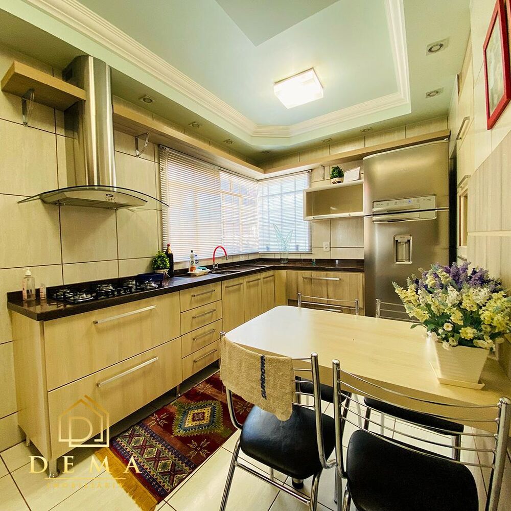 Casa à venda com 2 quartos, 217m² - Foto 16