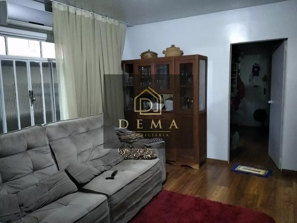 Casa à venda com 2 quartos, 540m² - Foto 4