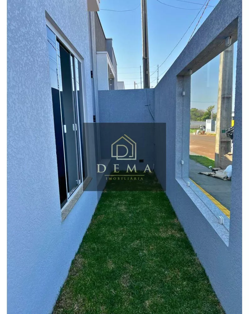 Casa à venda com 2 quartos, 90m² - Foto 1