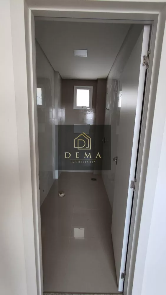 Apartamento à venda com 2 quartos, 92m² - Foto 2