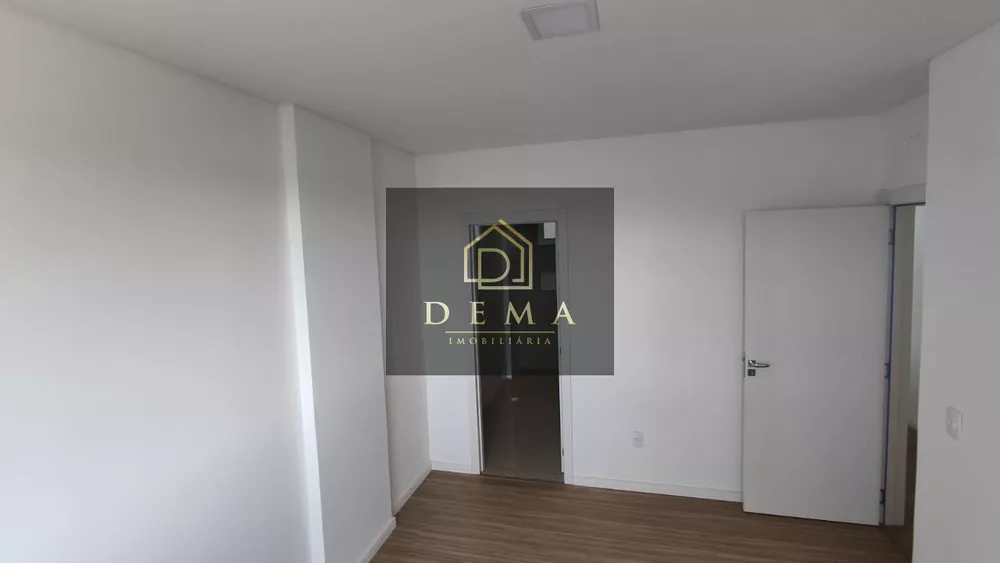 Apartamento à venda com 2 quartos, 92m² - Foto 4