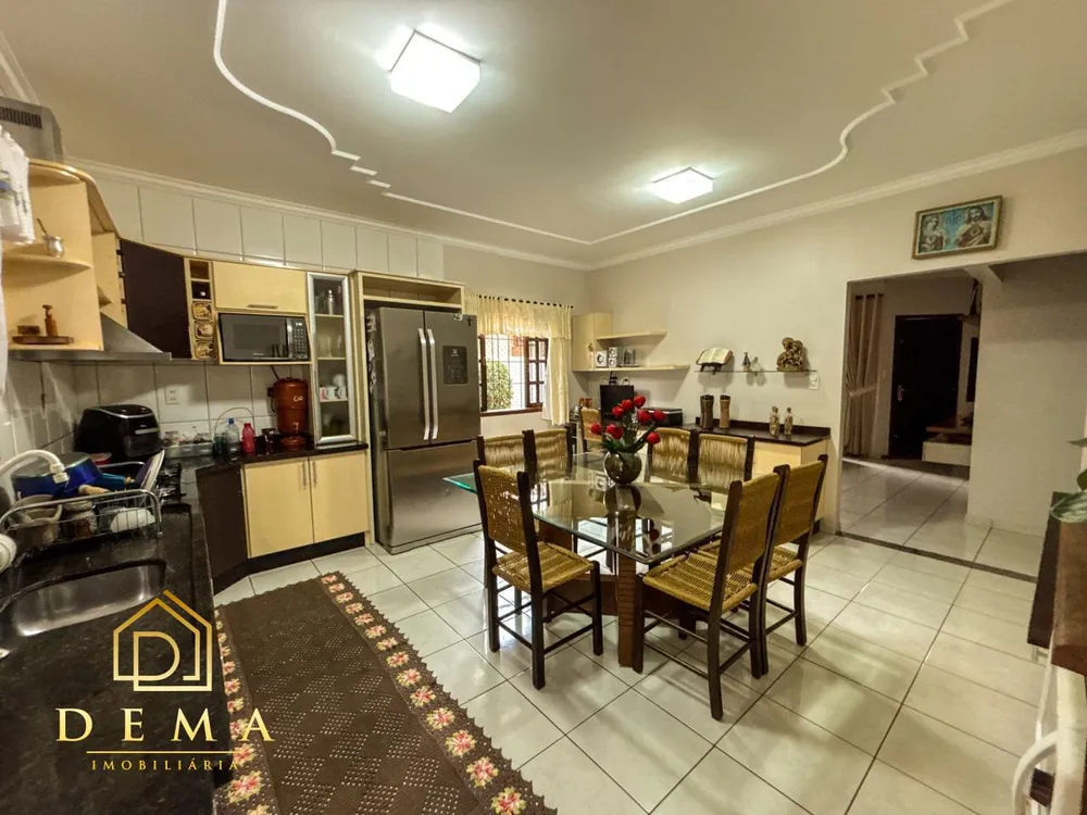 Casa, 2 quartos, 192 m² - Foto 5