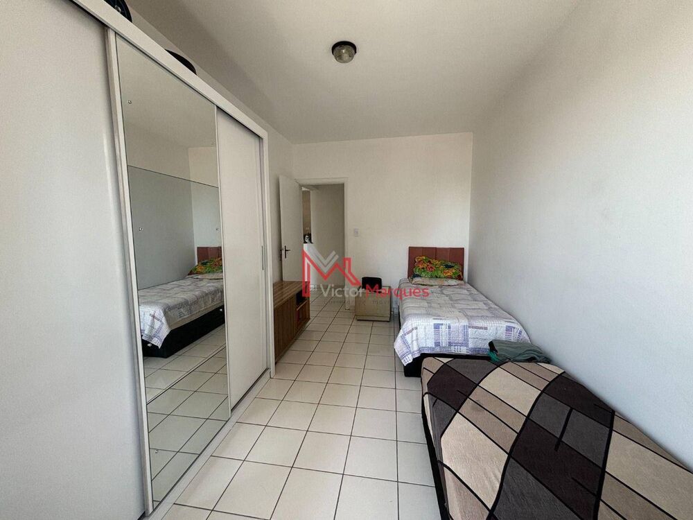 Apartamento à venda com 2 quartos, 68m² - Foto 8