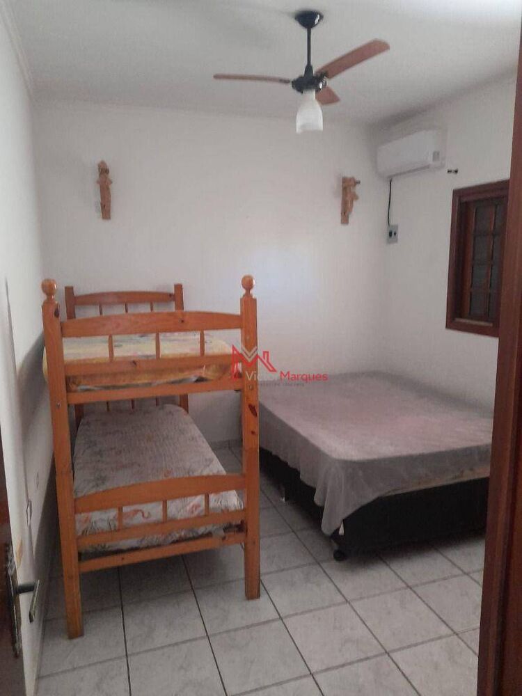 Casa, 3 quartos, 161 m² - Foto 3