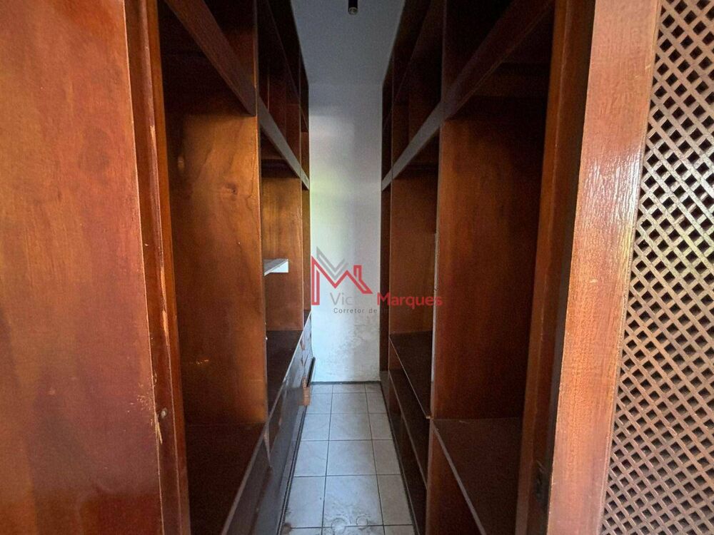 Cobertura para alugar com 3 quartos, 254m² - Foto 14