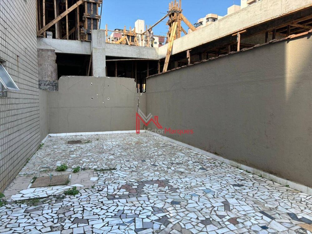 Cobertura para alugar com 3 quartos, 254m² - Foto 32