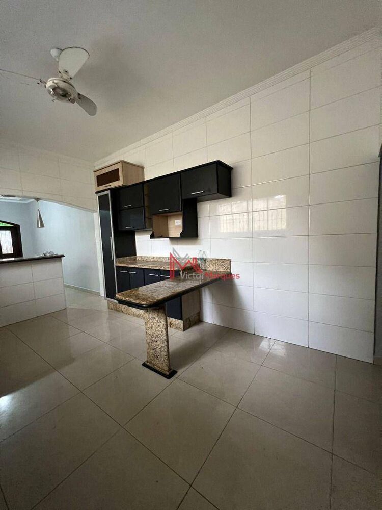 Casa, 2 quartos, 150 m² - Foto 14