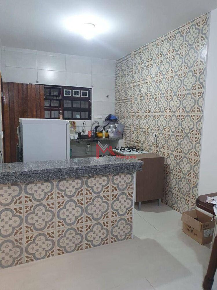 Casa, 2 quartos, 48 m² - Foto 1