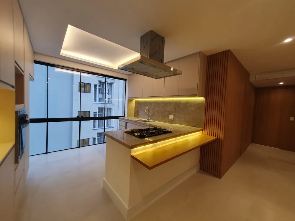 Cobertura, 3 quartos, 170 m² - Foto 1