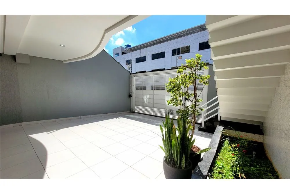 Sobrado, 3 quartos, 256 m² - Foto 4
