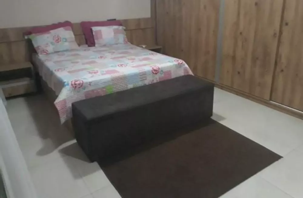 Casa à venda com 3 quartos, 300m² - Foto 5