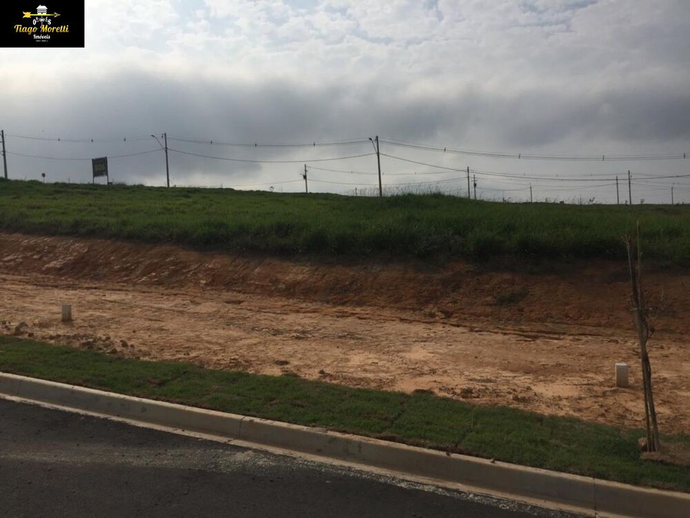 Terreno à venda, 200m² - Foto 1