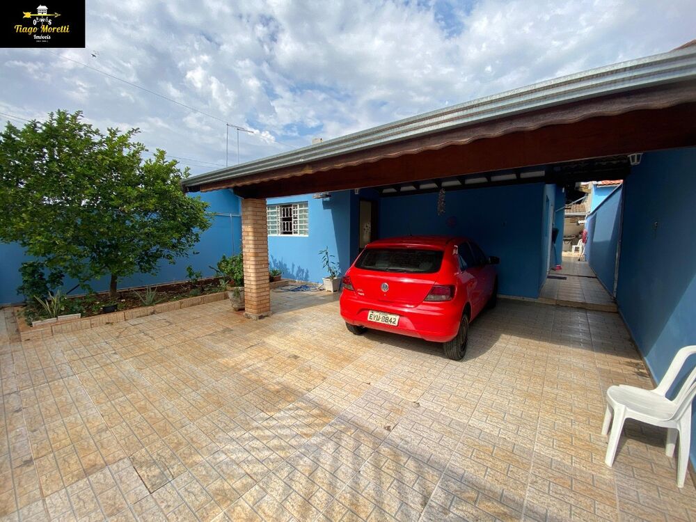 Casa à venda com 3 quartos - Foto 1