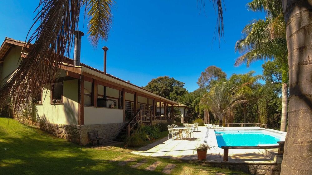Fazenda à venda com 3 quartos, 242000m² - Foto 3
