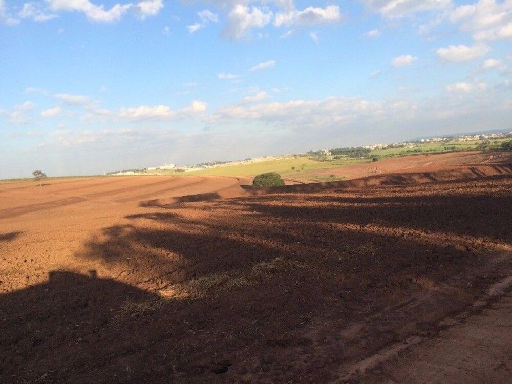 Terreno, 63 hectares - Foto 1