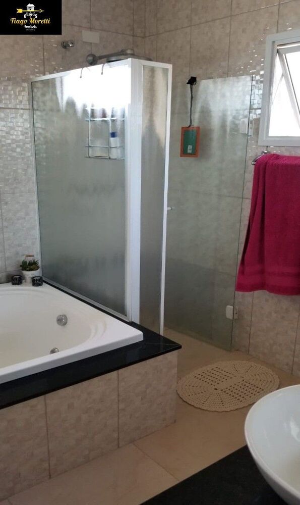 Chácara à venda com 7 quartos, 1000m² - Foto 4