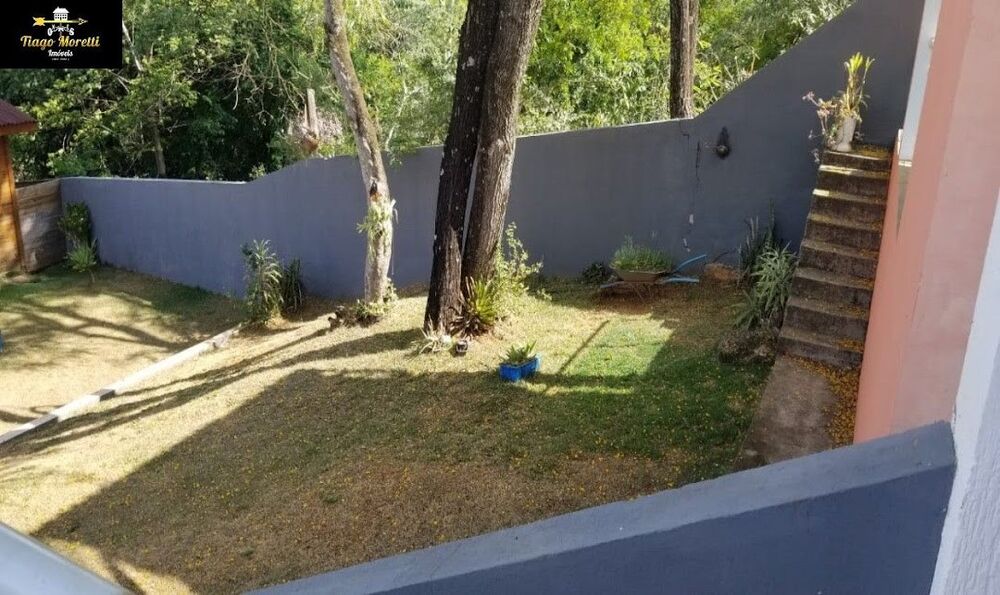 Chácara à venda com 7 quartos, 1000m² - Foto 2