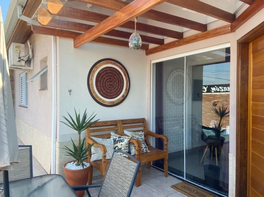 Casa, 3 quartos - Foto 1