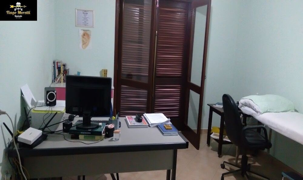 Casa à venda com 3 quartos, 367m² - Foto 11