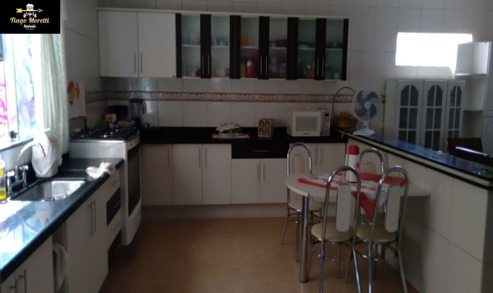Casa à venda com 3 quartos, 367m² - Foto 7