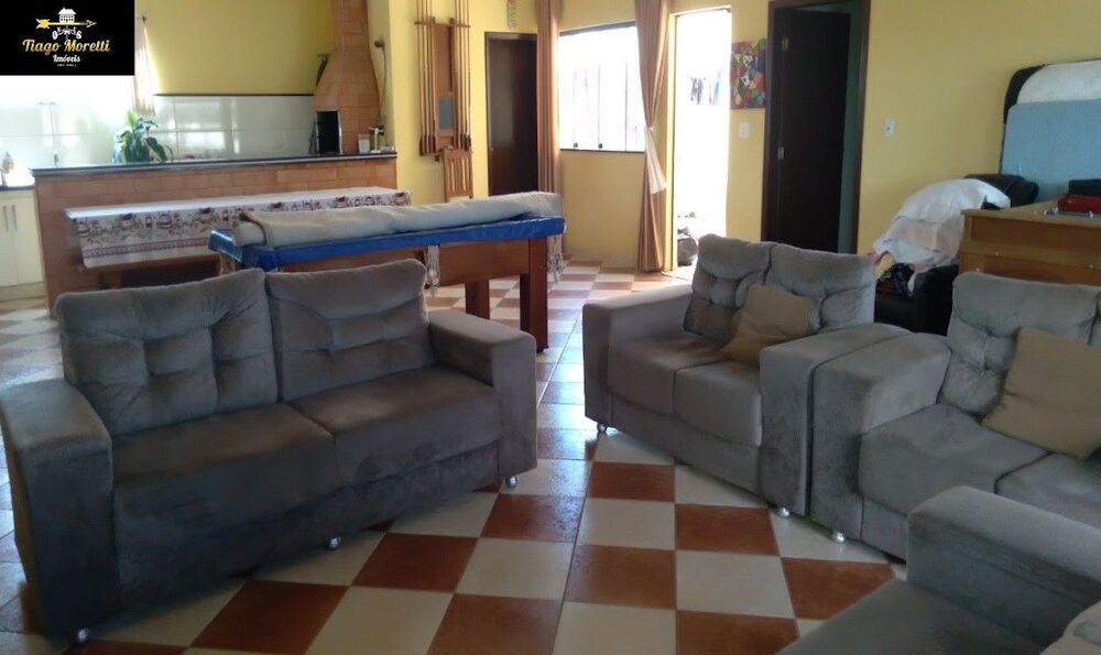 Casa à venda com 3 quartos, 367m² - Foto 1