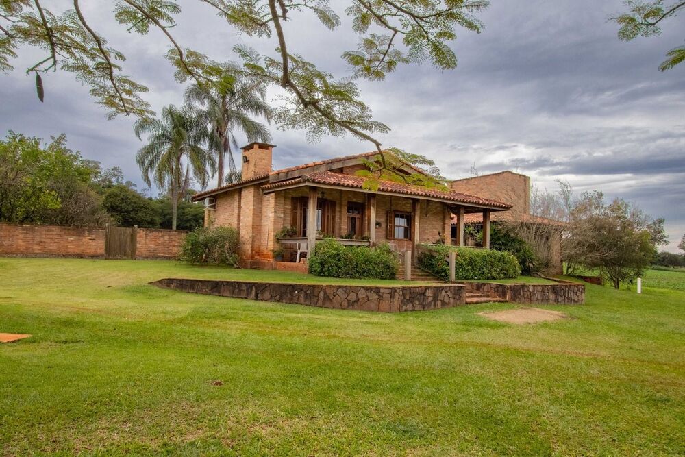 Sítio, 2 quartos, 23 hectares - Foto 1