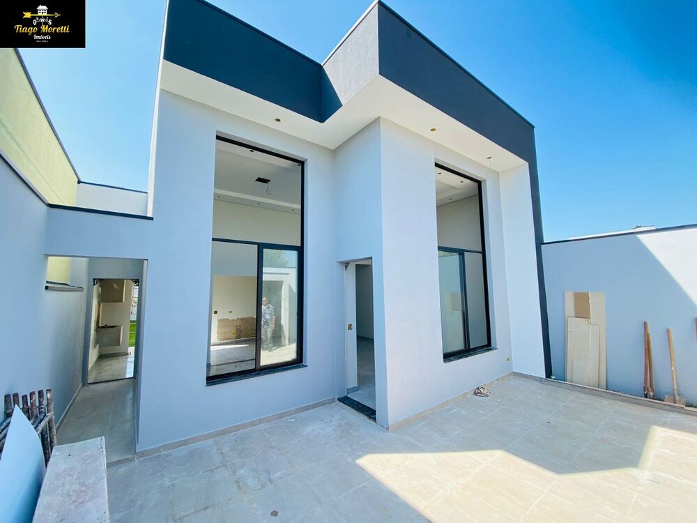 Casa à venda com 3 quartos - Foto 1